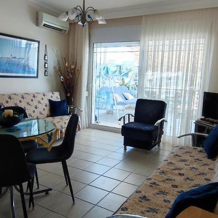 Sunflower Apartment Néa Péramos Exterior foto